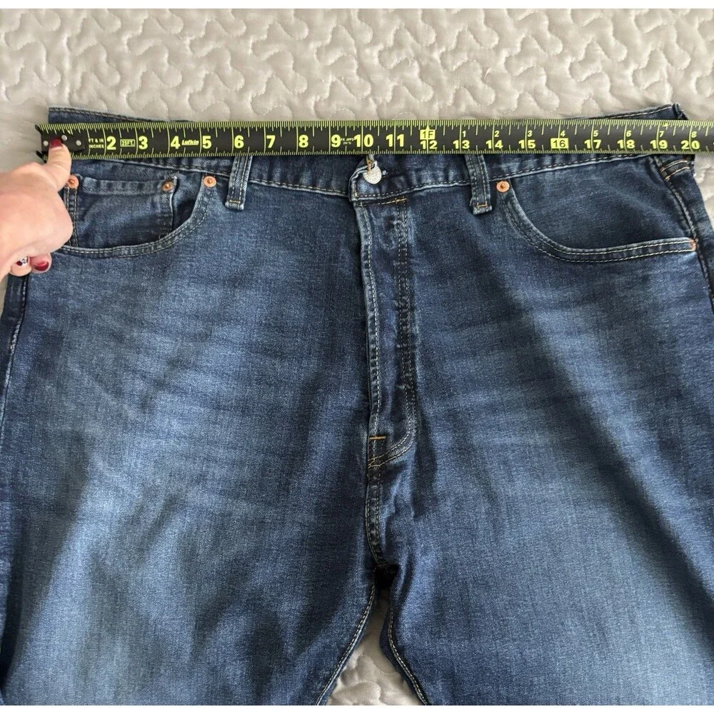 Levi’s 501 Original Fit Jeans Men’s W40 L34 Button Fly Dark Wash Actual 40x 33